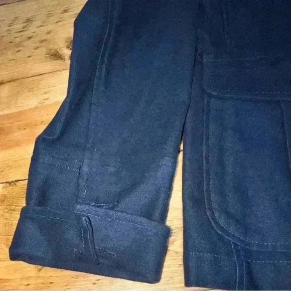 Lauren Ralph Lauren Navy Blue, fitted, gold button front jacket w pockets - Picture 13 of 14